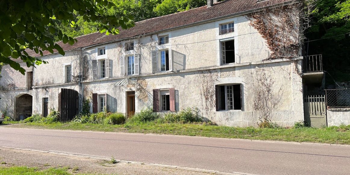 Maison de face